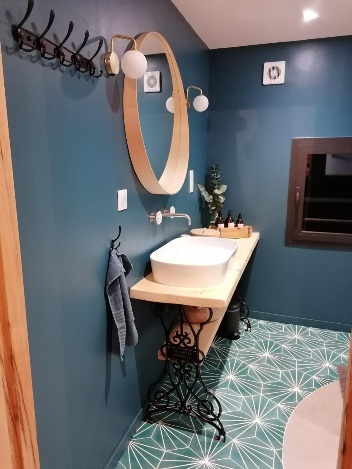 Gite Cosy Au Coeur Du Luberon Lagnes Екстериор снимка