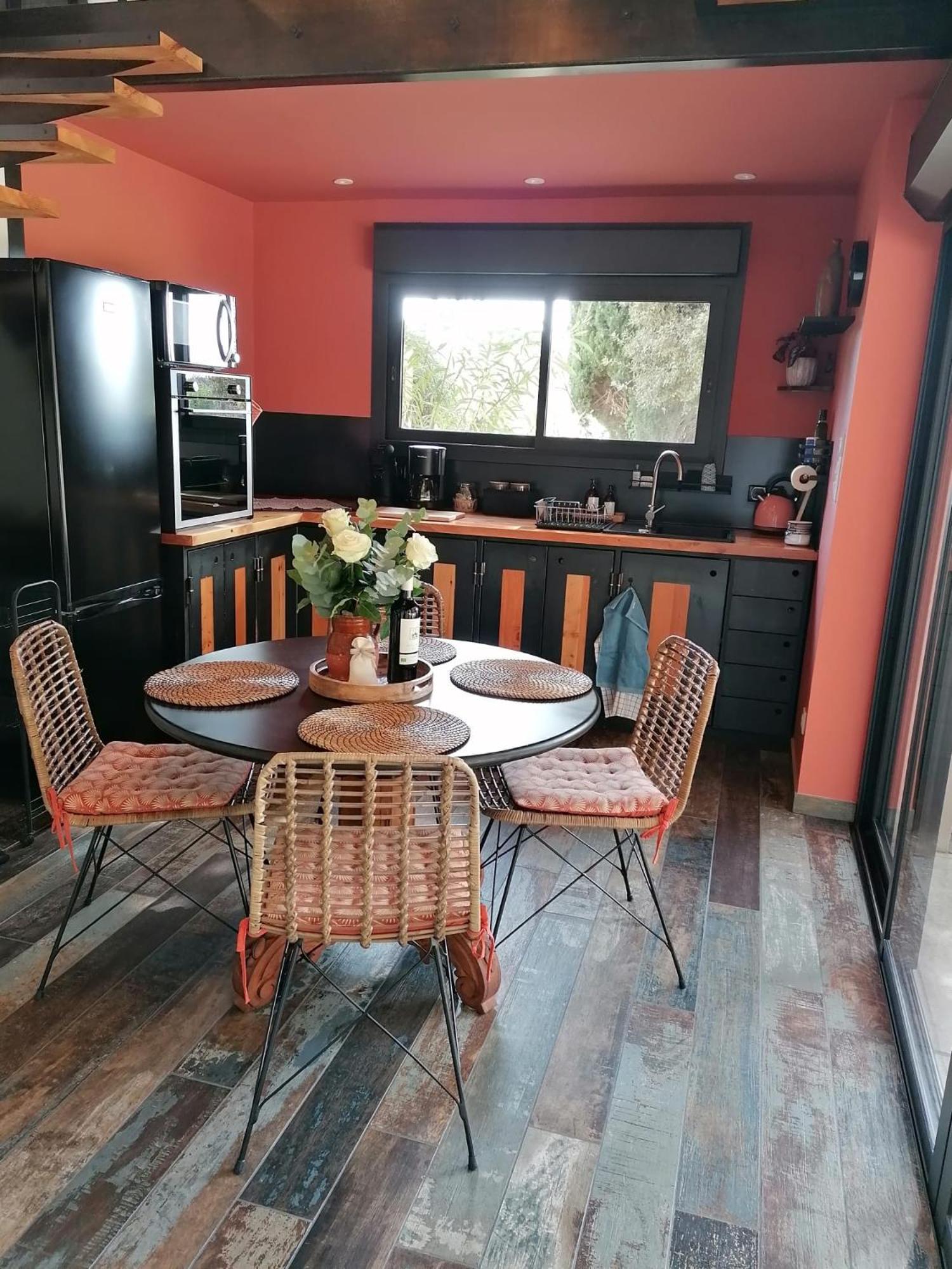 Gite Cosy Au Coeur Du Luberon Lagnes Екстериор снимка